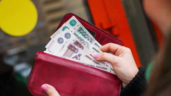
                    Госдума приняла закон по ужесточению правил выдачи микрозаймов гражданам

        