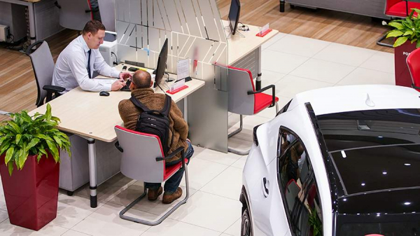 
                    Россиянам выдали более 200 тыс. автокредитов за квартал

        
