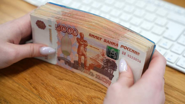 
                    Лишь 7% малых компаний готовы взять кредит по ставкам 20% и выше

        